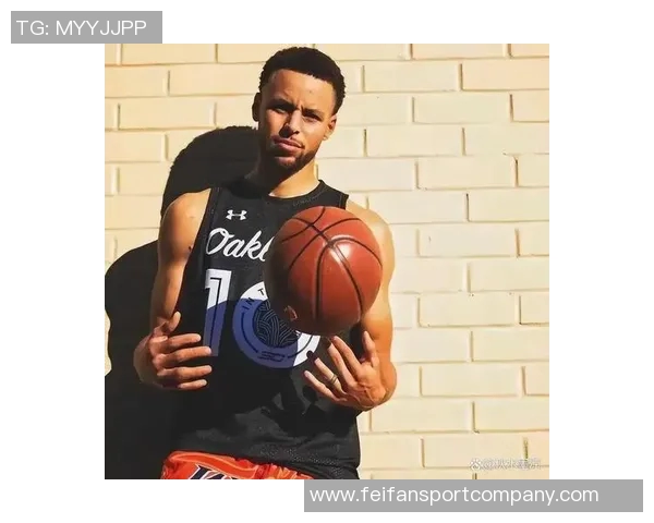 微笑刺客与库里:追梦勇士的控卫之道与得分型控球后卫的魅力解析 微笑刺客与库里:追梦勇士的控卫之道与得分型控球后卫的魅力解析