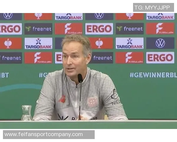 罗马诺透露尤文明年1月不引进尤尔曼德或将明夏转会 罗马诺透露尤文明年1月不引进尤尔曼德或将明夏转会