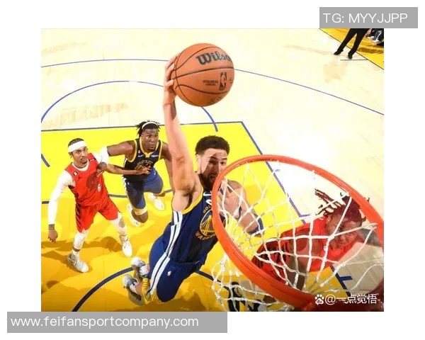 普尔复出表现亮眼半场11投4中斩获13分助攻抢断齐上阵