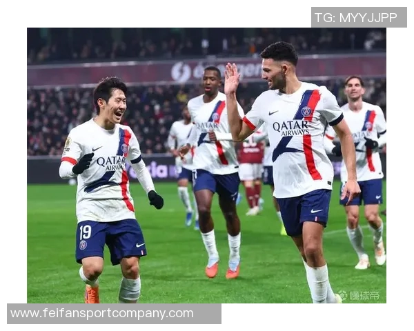 巴黎客战布雷斯特首发阵容公布登贝莱替补K77李刚仁巴尔科拉齐齐登场