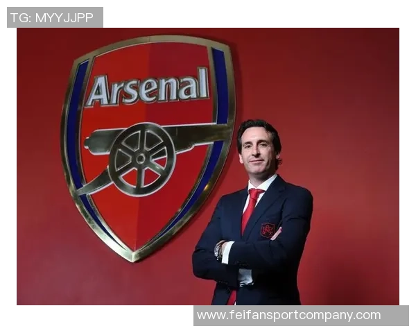 埃梅里盛赞阿森纳称其为英超冠军最大热门球队